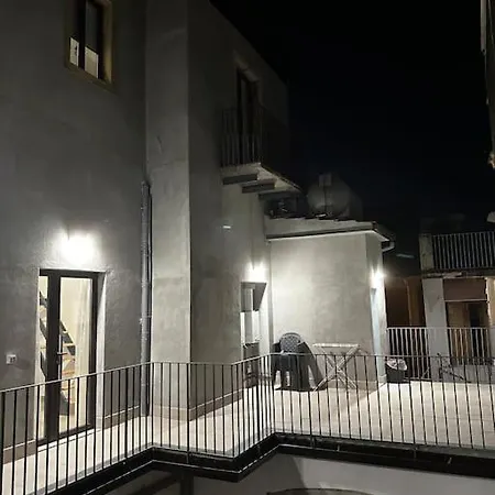 Casa Ginestra Di Palazzo Biondi 펜션