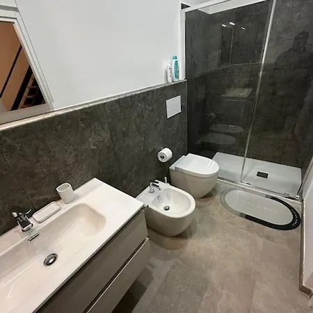 Casa Ginestra Di Palazzo Biondi בית נופש *