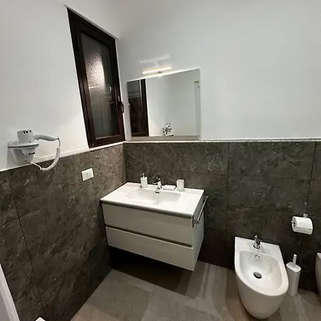 Casa Ginestra Di Palazzo Biondi 펜션